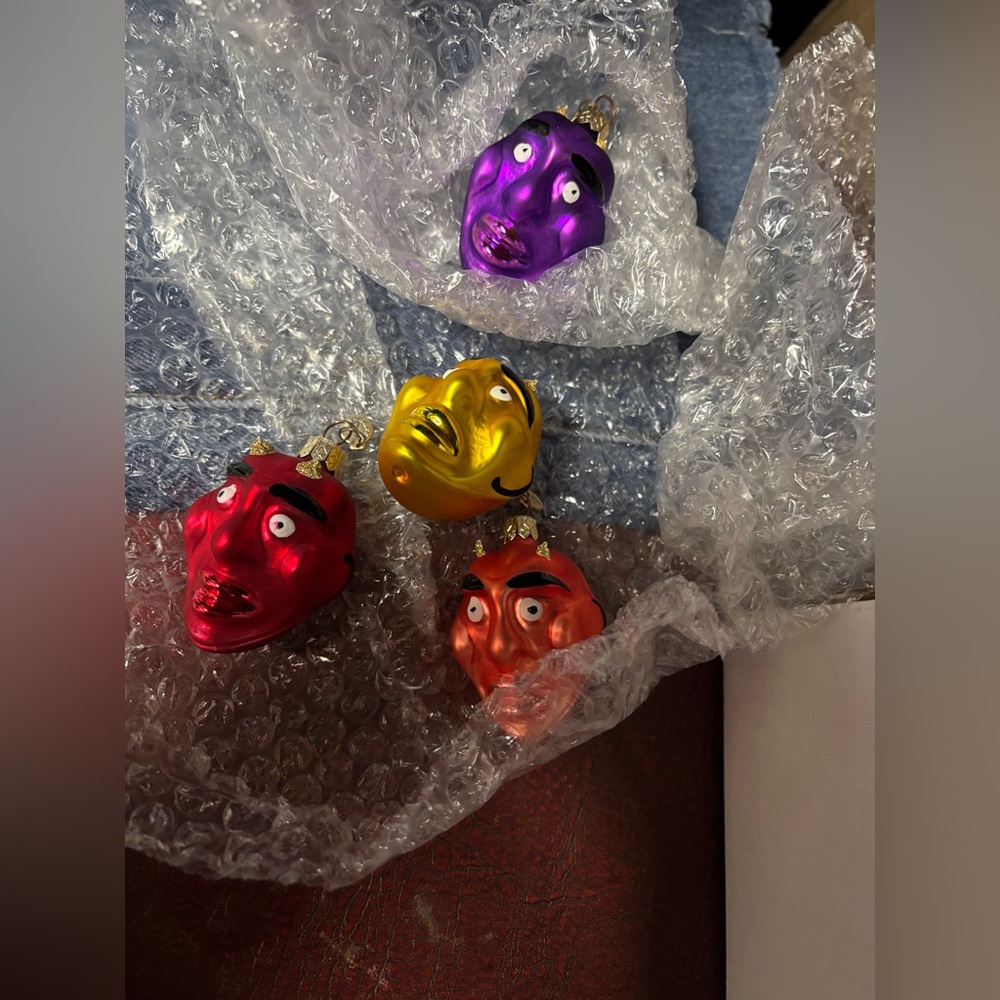 👹 Set of 16 Whimsical Glass Face Ornaments – Brand New 👺